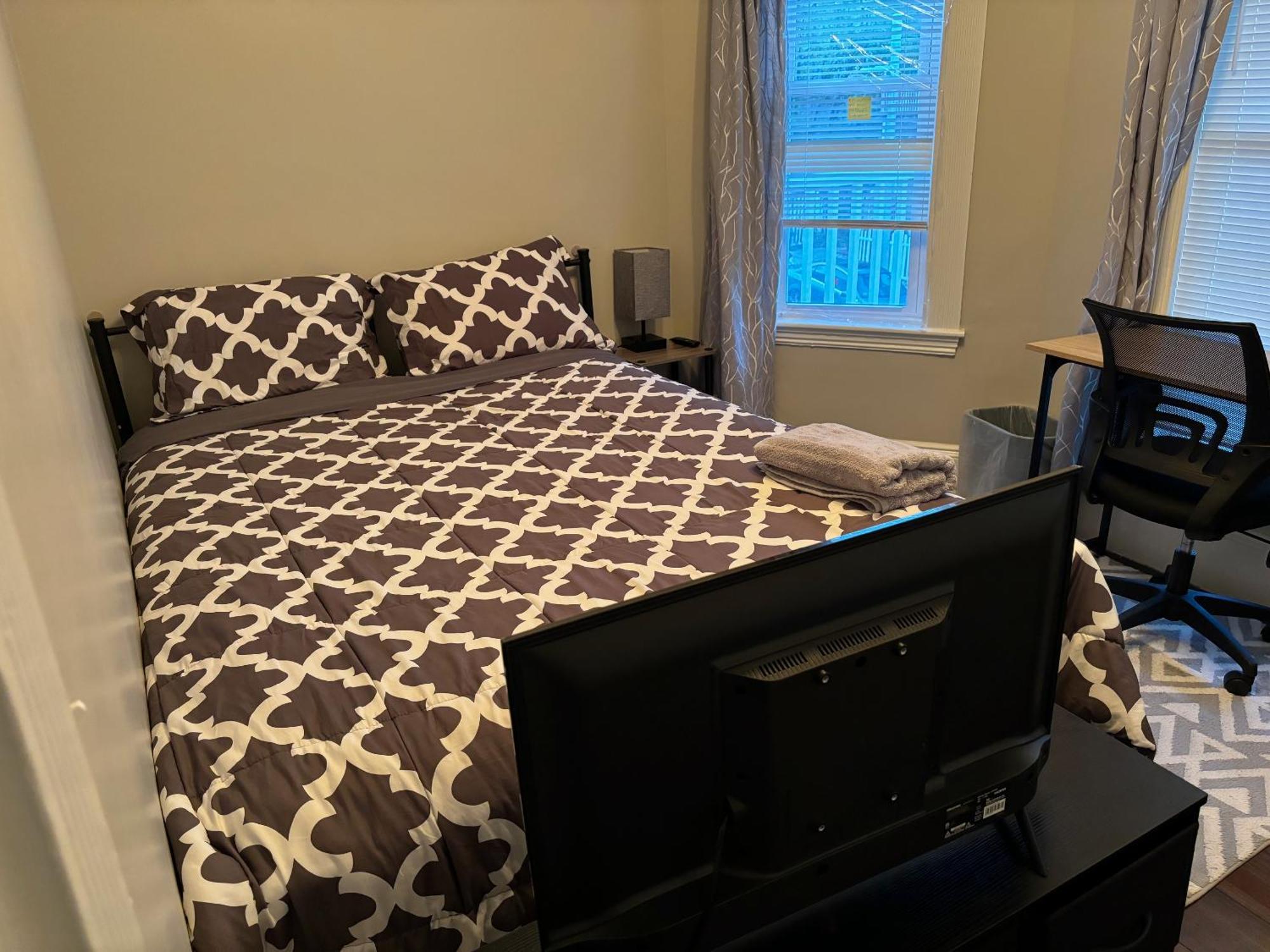 Homestay B&B In Boston - 3 Locations In Dorchester Extérieur photo
