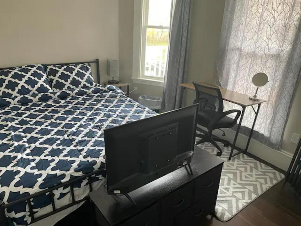 Homestay B&B In Boston - 3 Locations In Dorchester Extérieur photo